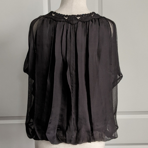 Leon Max Blouse 100% Silk Sleeveless Embroidered Sheer Overlay Lined Black L NWT - Picture 7 of 15